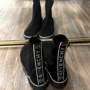Mens Shoes Givenchy size 9